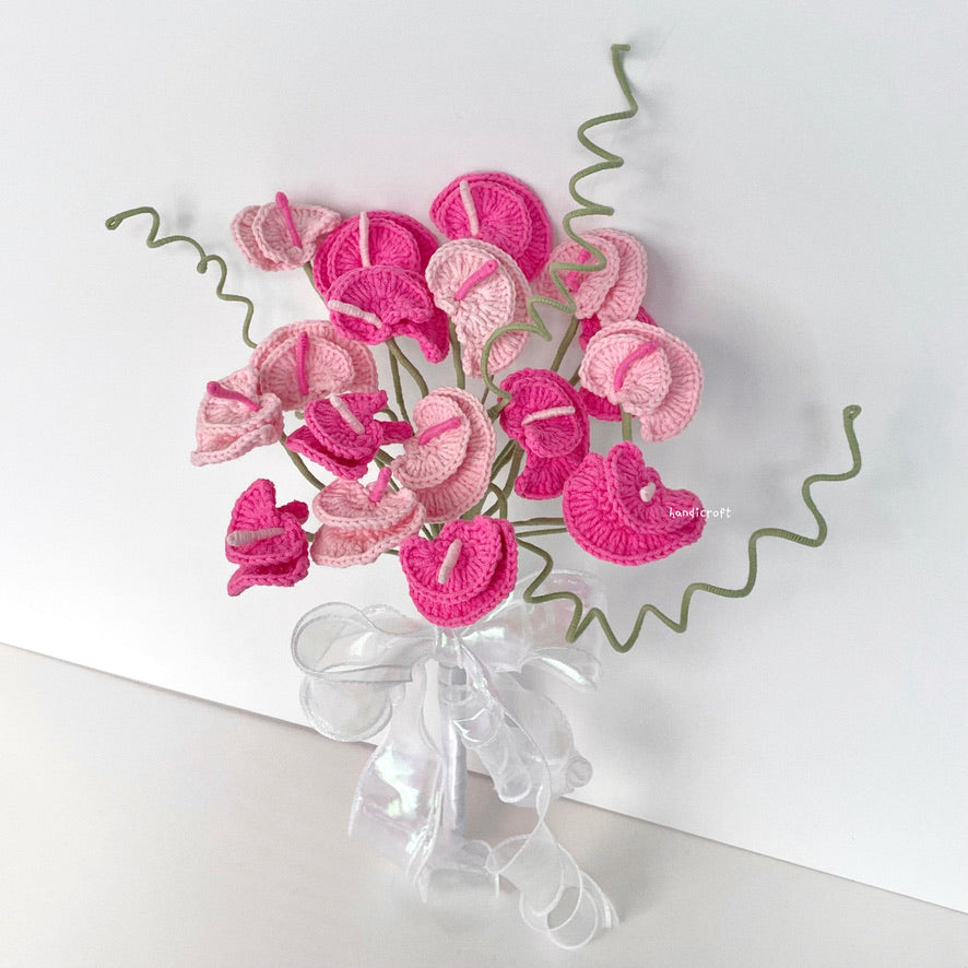 handicroft handmade crochet pink sweet pea flower bouquet blush of sweet pea
