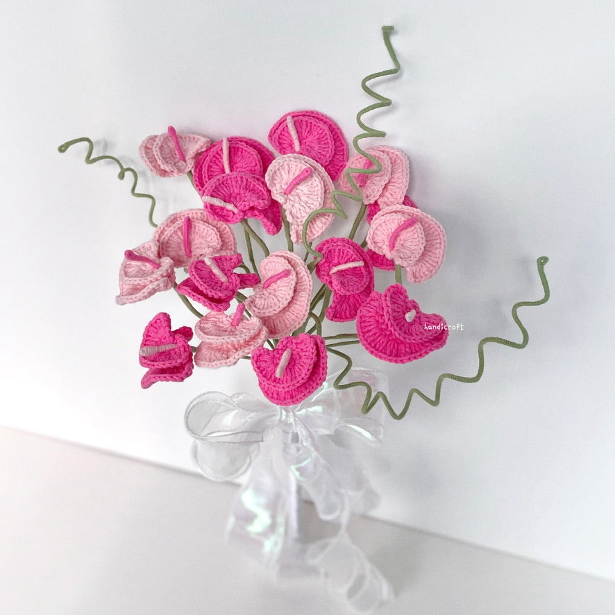 handicroft handmade crochet pink sweet pea flower bouquet blush of sweet pea