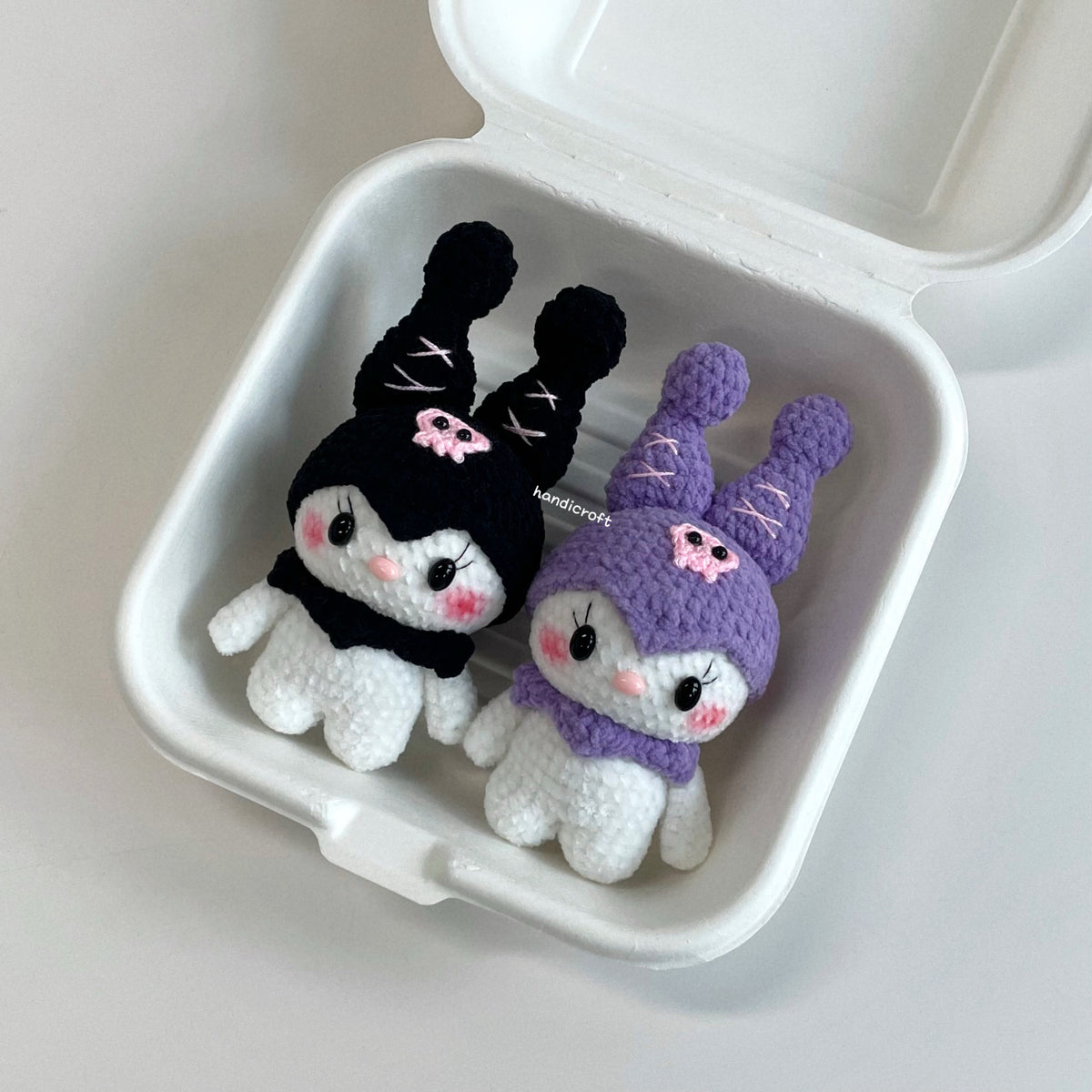 handicroft handmade crochet rabbit bunny sweet trouble club amigurumi keychain