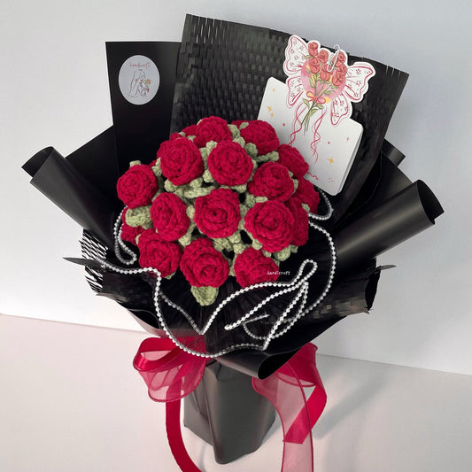 handicroft handmade crochet red mini roses flower bouquet passion's gift