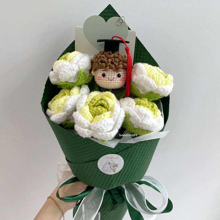 handicroft handmade crochet roses graduation flower bouquet rosy horizon green fields green