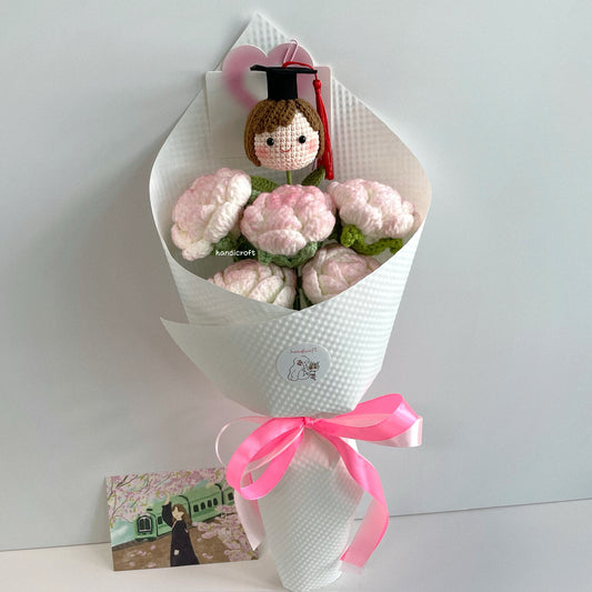handicroft handmade crochet roses graduation flower bouquet rosy horizon light pink