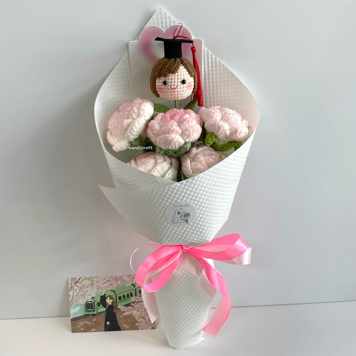 handicroft handmade crochet roses graduation flower bouquet rosy horizon light pink