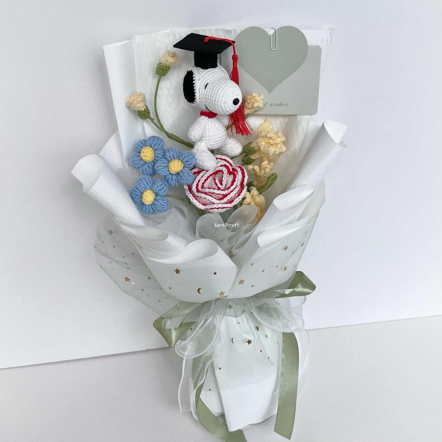 handicroft handmade crochet snoopy amigurumi plush flower bouquet snoopy’s summer splash