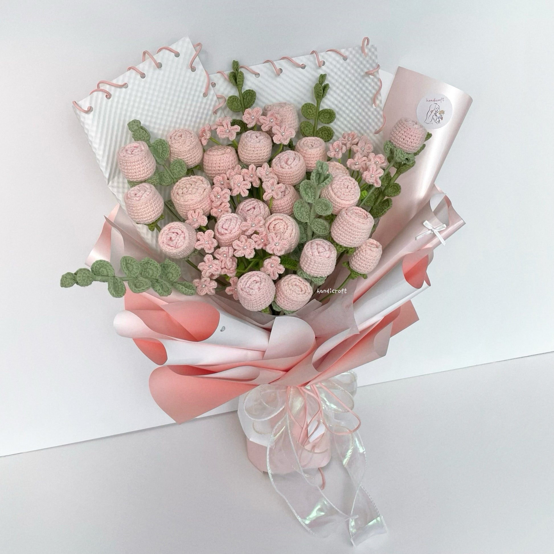 handicroft handmade crochet soft gentle pink special lychee roses flower bouquet my one & always