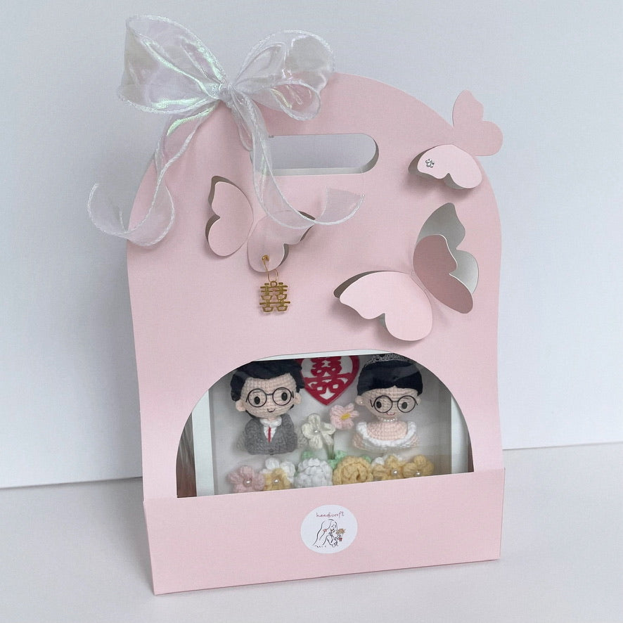 handicroft handmade crochet wedding bride groom couple doll anniversary everlasting gift present photo frame decoration