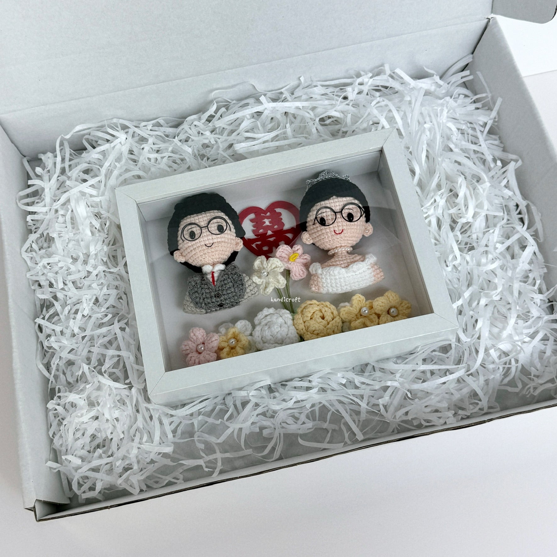 handicroft handmade crochet wedding bride groom couple doll anniversary everlasting gift present photo frame decoration