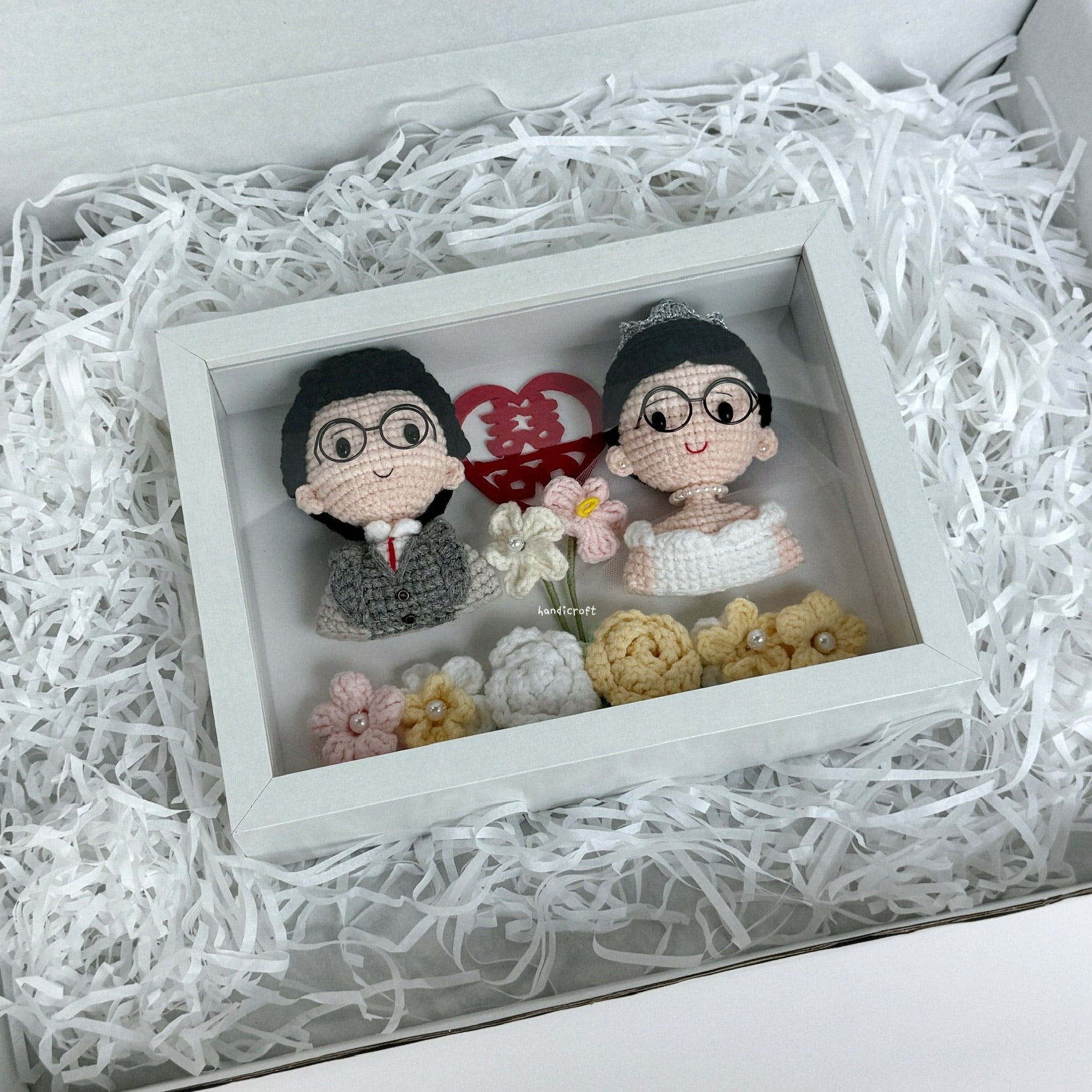 handicroft handmade crochet wedding bride groom couple doll anniversary everlasting gift present photo frame decoration