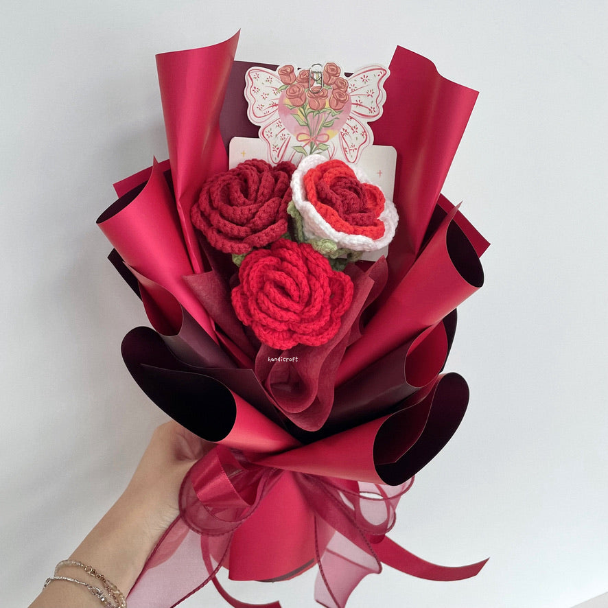 handicroft singapore handmade crochet affordable flower bouquet trinity rose