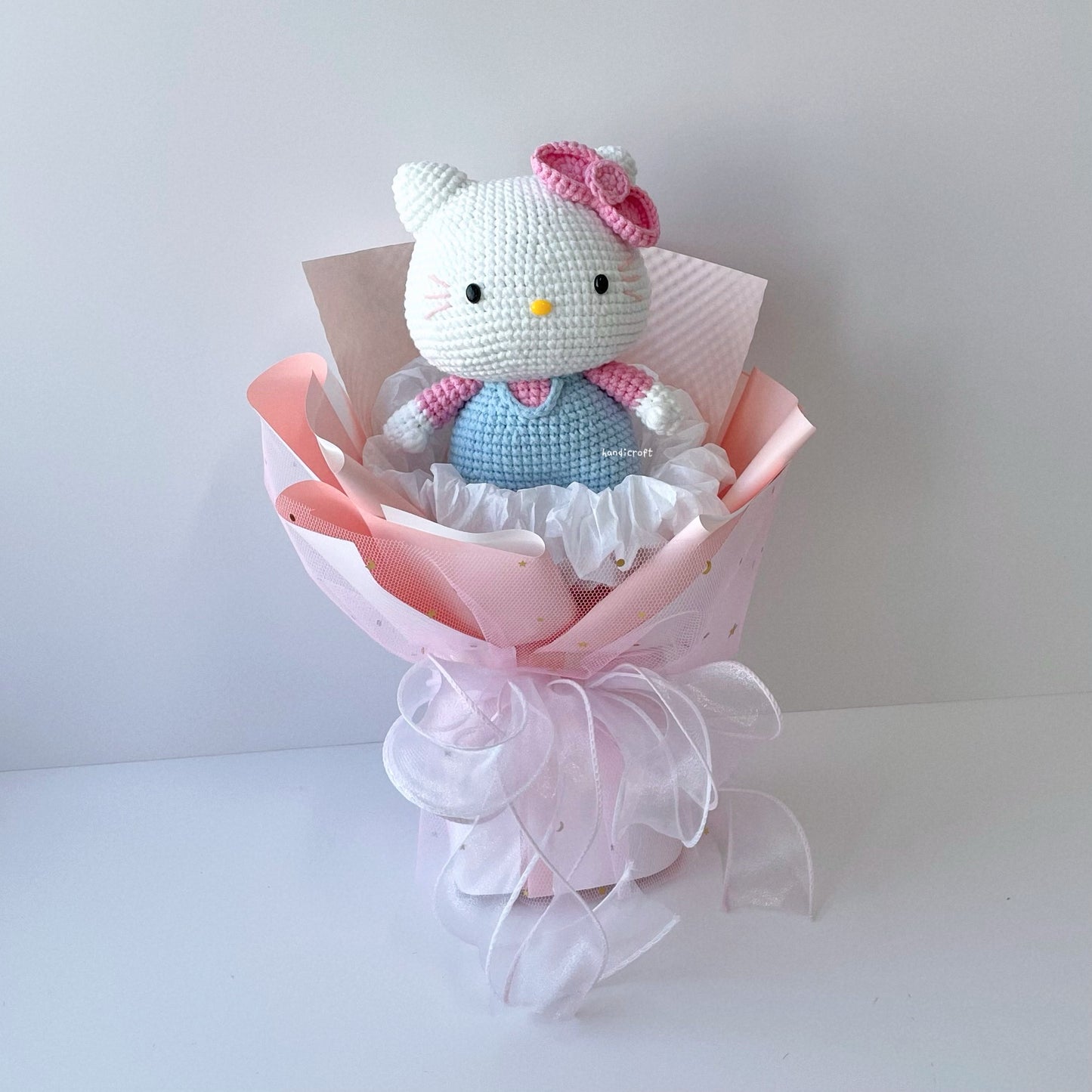 handicroft singapore handmade crochet chubby sanrio hello kitty flower bouquet