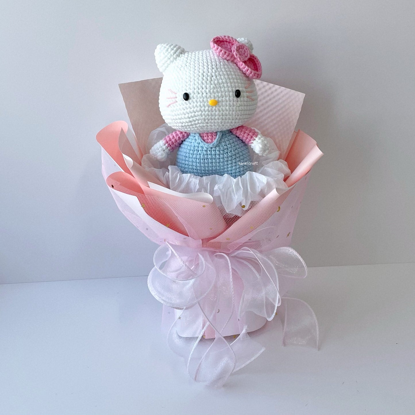 handicroft singapore handmade crochet chubby sanrio hello kitty flower bouquet