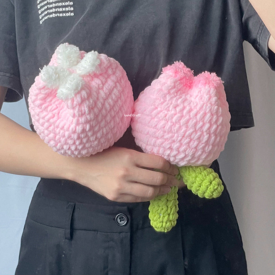 handicroft singapore handmade crochet chunky tulip bouquet pink chubby tulip