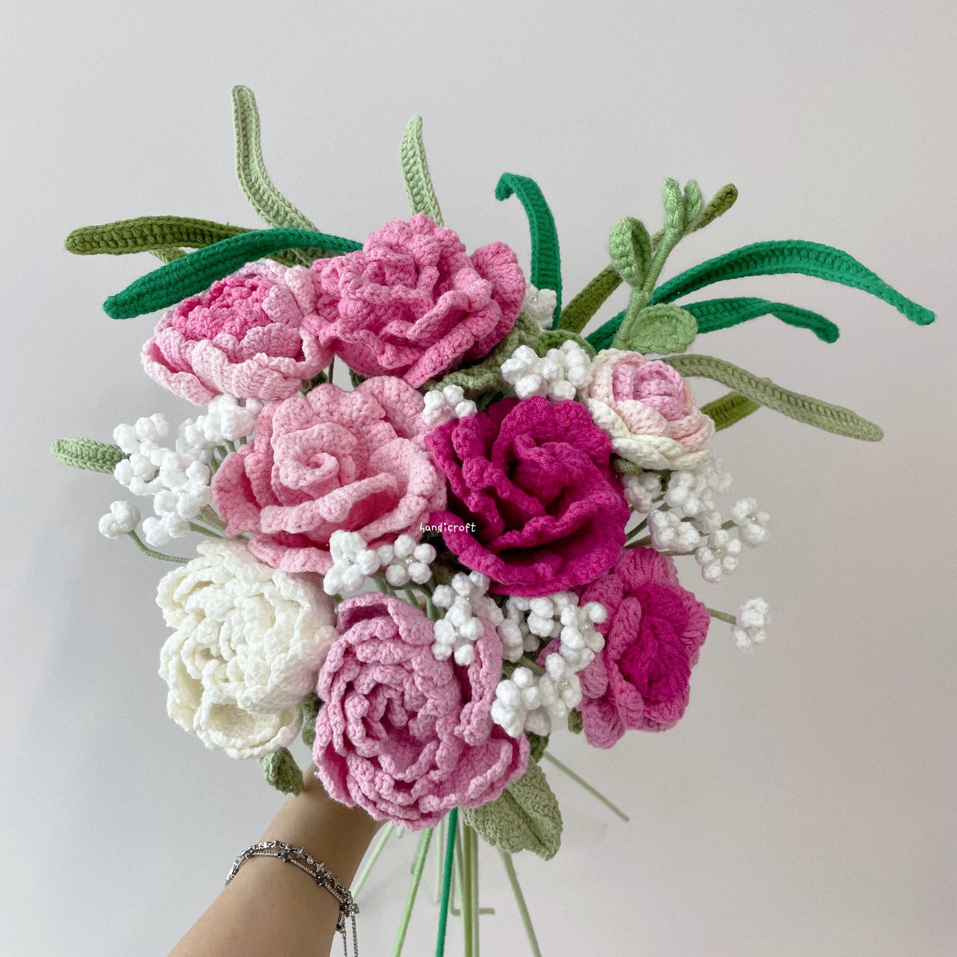 handicroft singapore handmade crochet flower bouquet one & only dark pink colour theme
