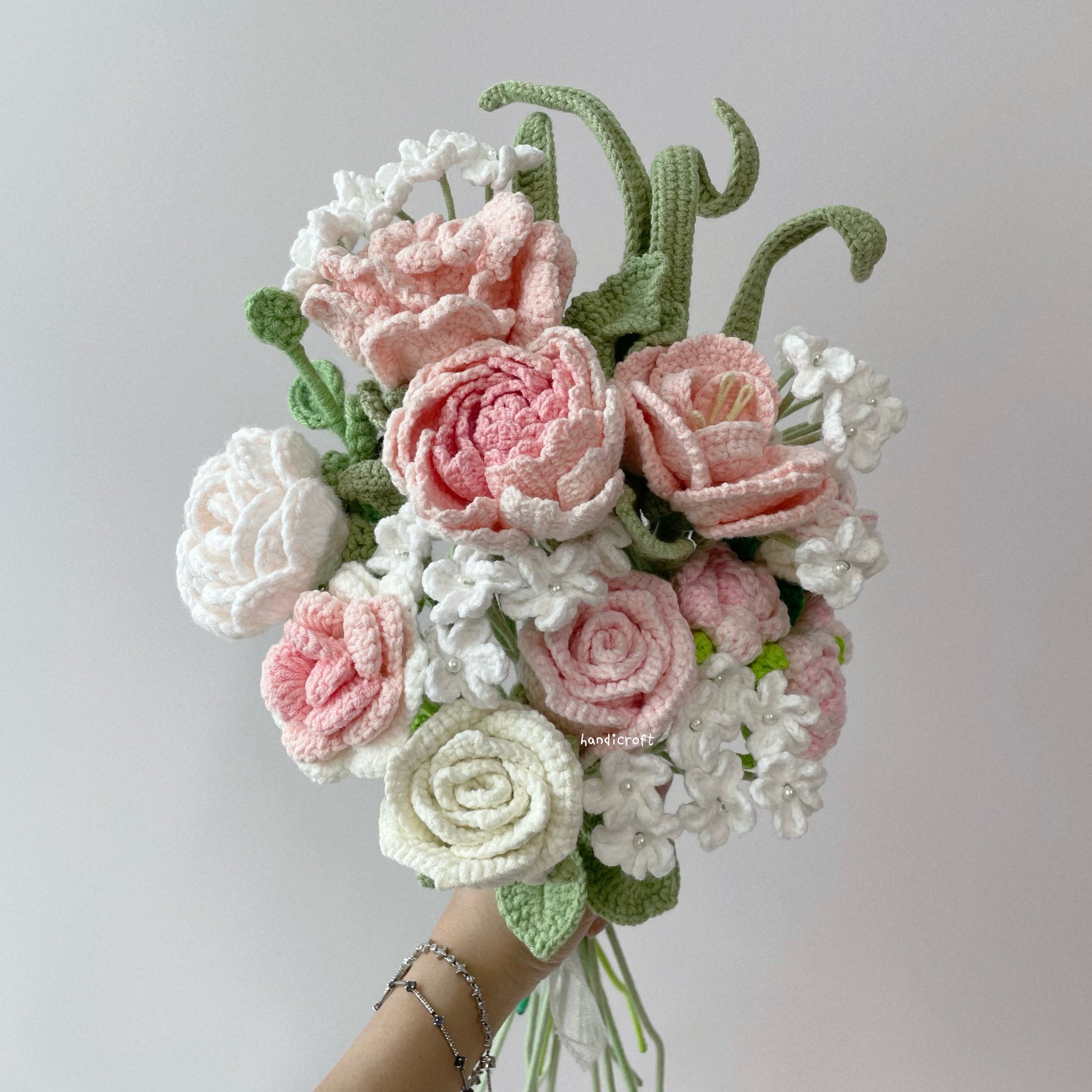 handicroft singapore handmade crochet flower bouquet one & only light pink colour theme