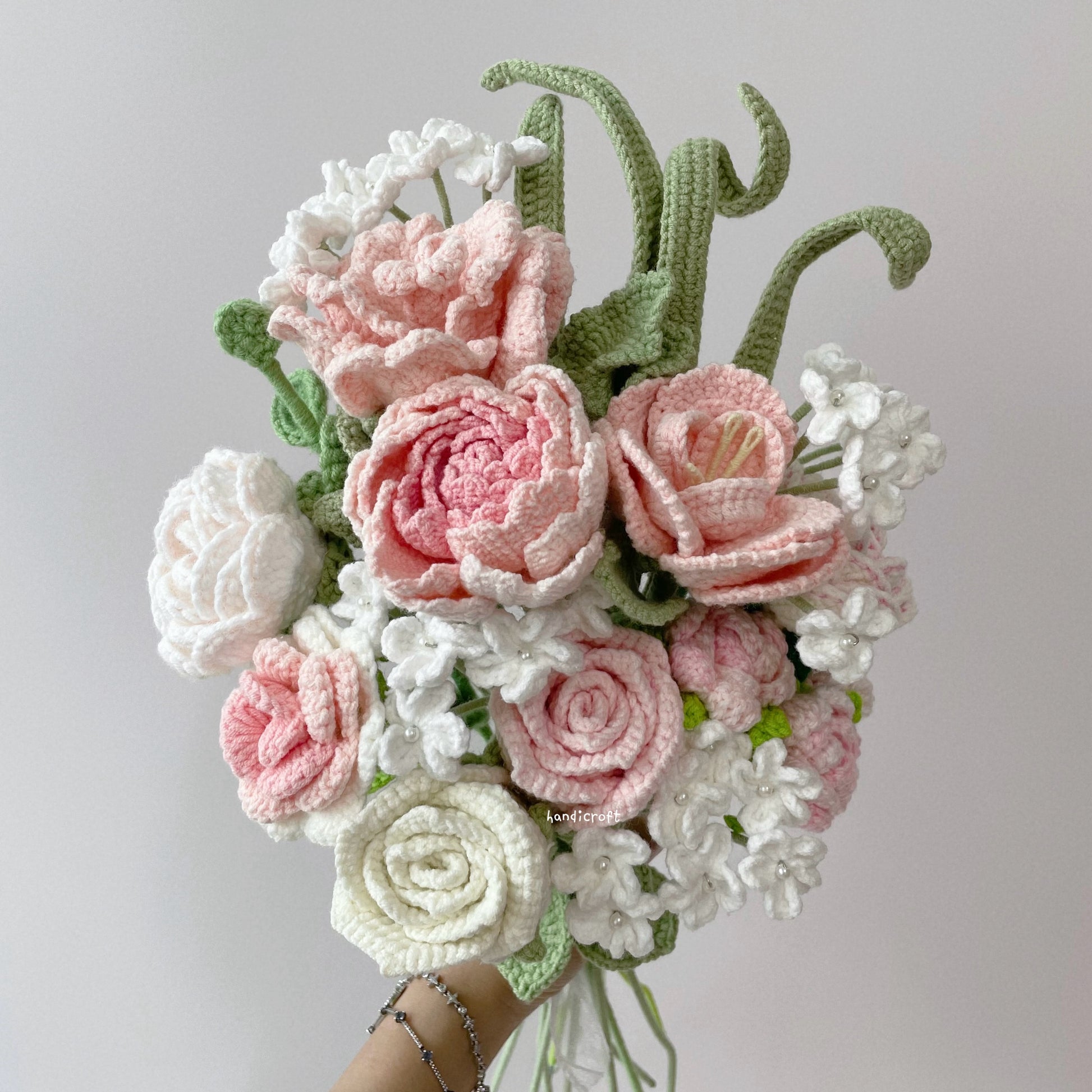 handicroft singapore handmade crochet flower bouquet one & only light pink colour theme
