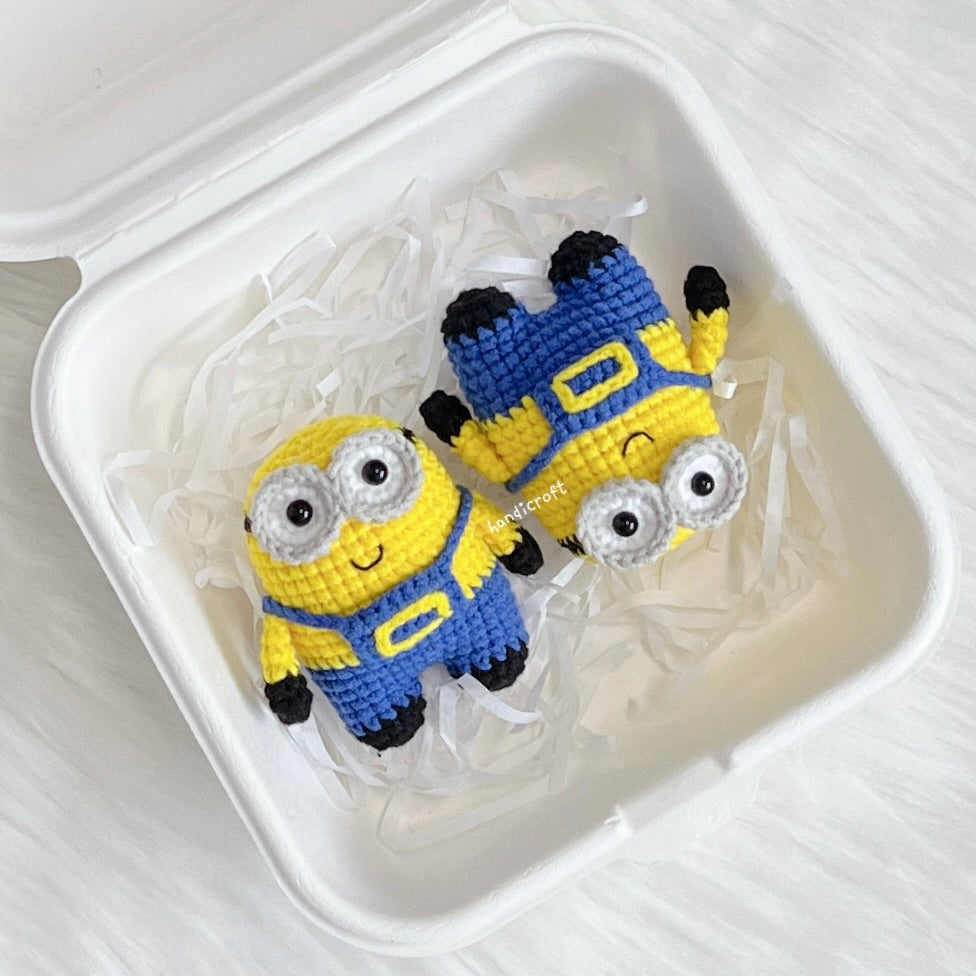 handicroft singapore handmade crochet minion despicable me amigurumi keychain