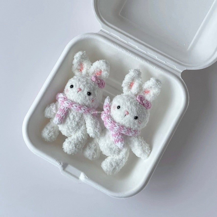 handicroft singapore handmade crochet pink rabbit bunny amigurumi keychain
