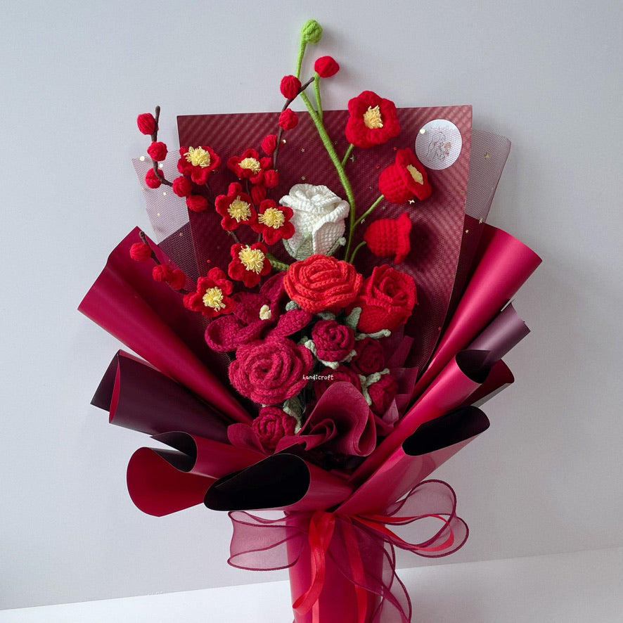 handicroft singapore handmade crochet red & white flower bouquet beautiful in red