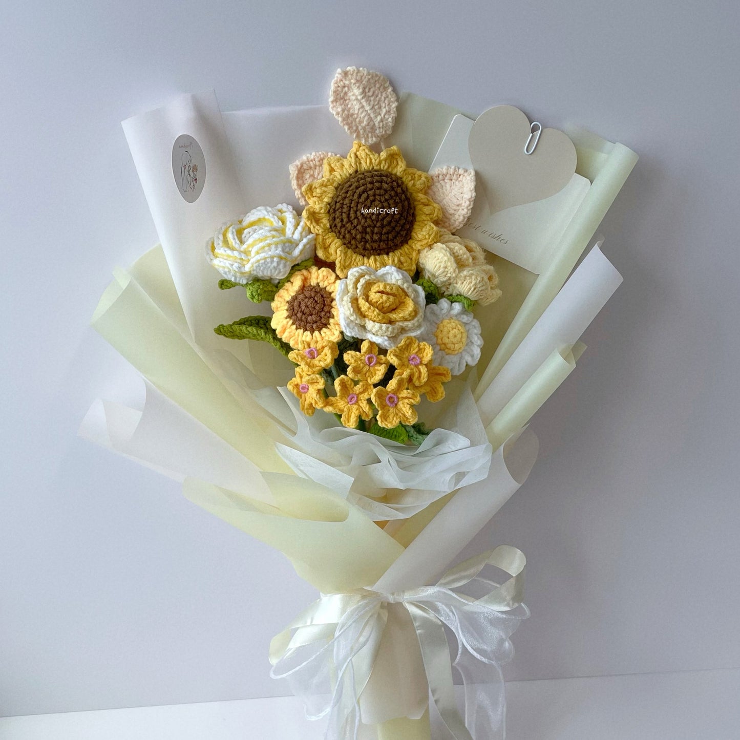 handicroft singapore handmade crochet yellow & white flower bouquet sunny appreciation