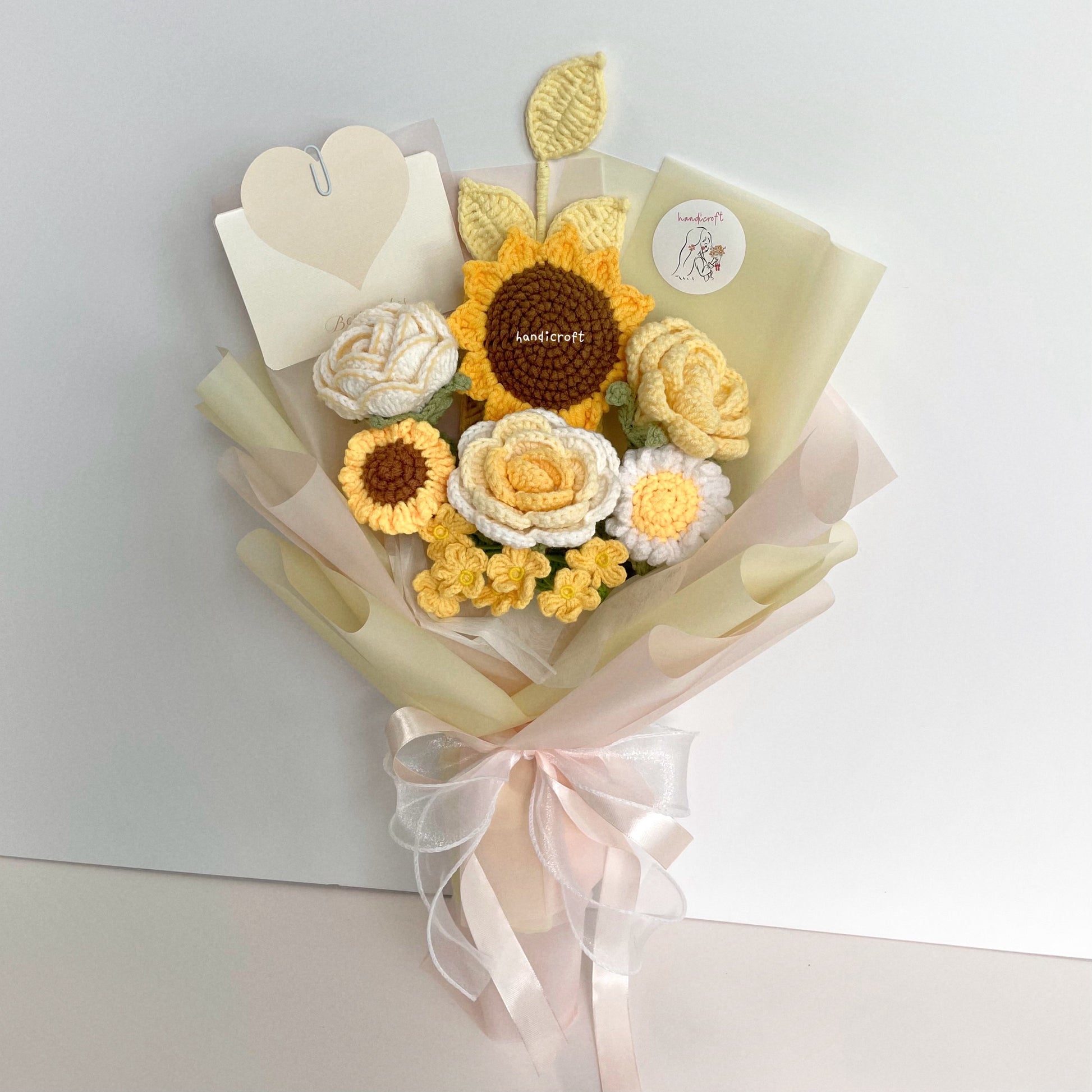 handicroft singapore handmade crochet yellow & white flower bouquet sunny appreciation