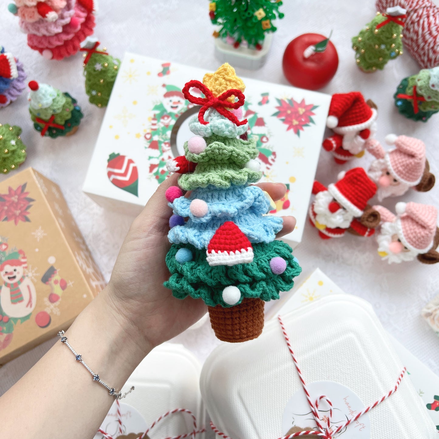 singapore handicroft handmade crochet christmas tree table decoration festive gift in ombre green