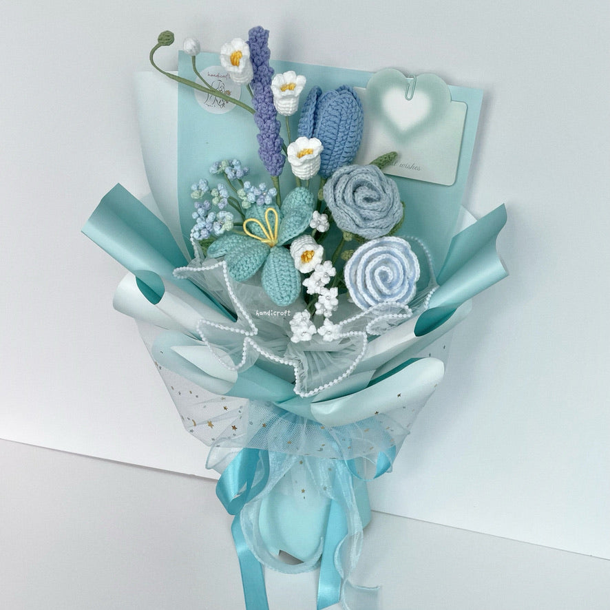 singapore handicroft handmade crochet flower bouquet blue & blooms