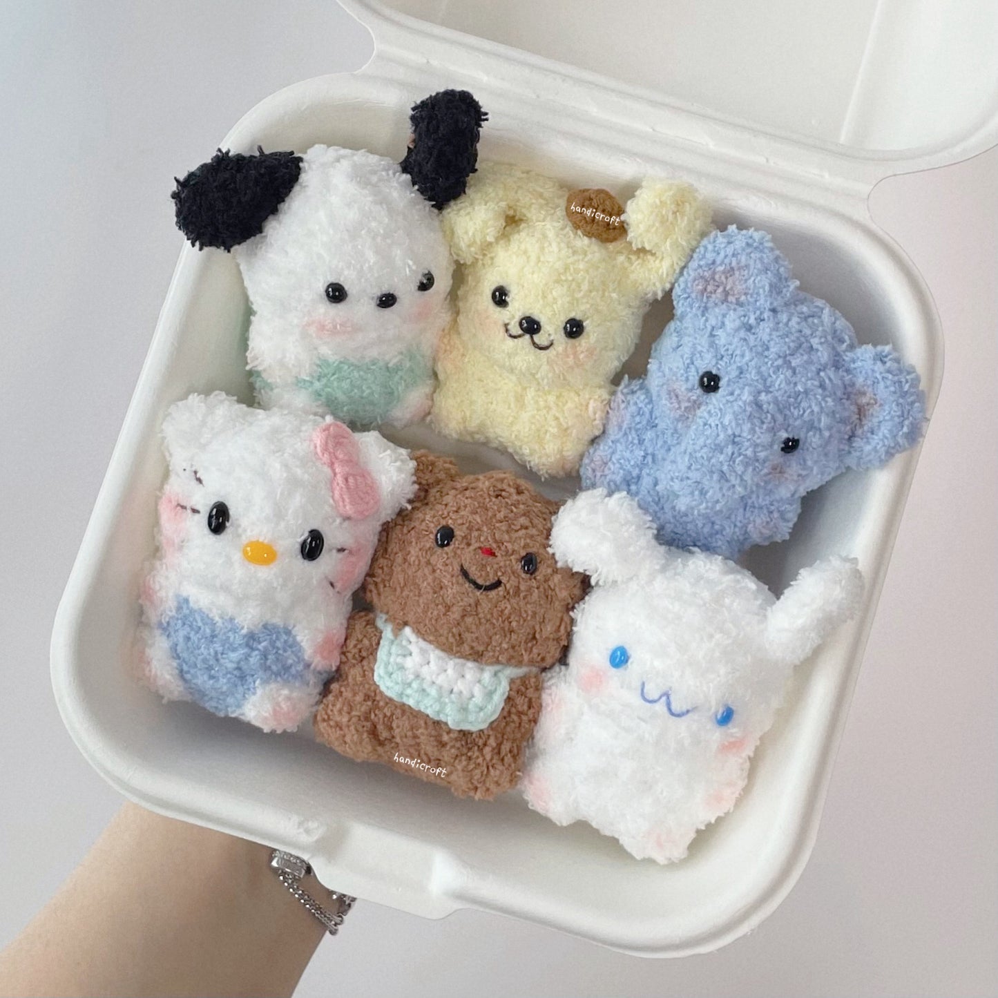 singapore handicroft handmade crochet mini amigurumi keychain blind box