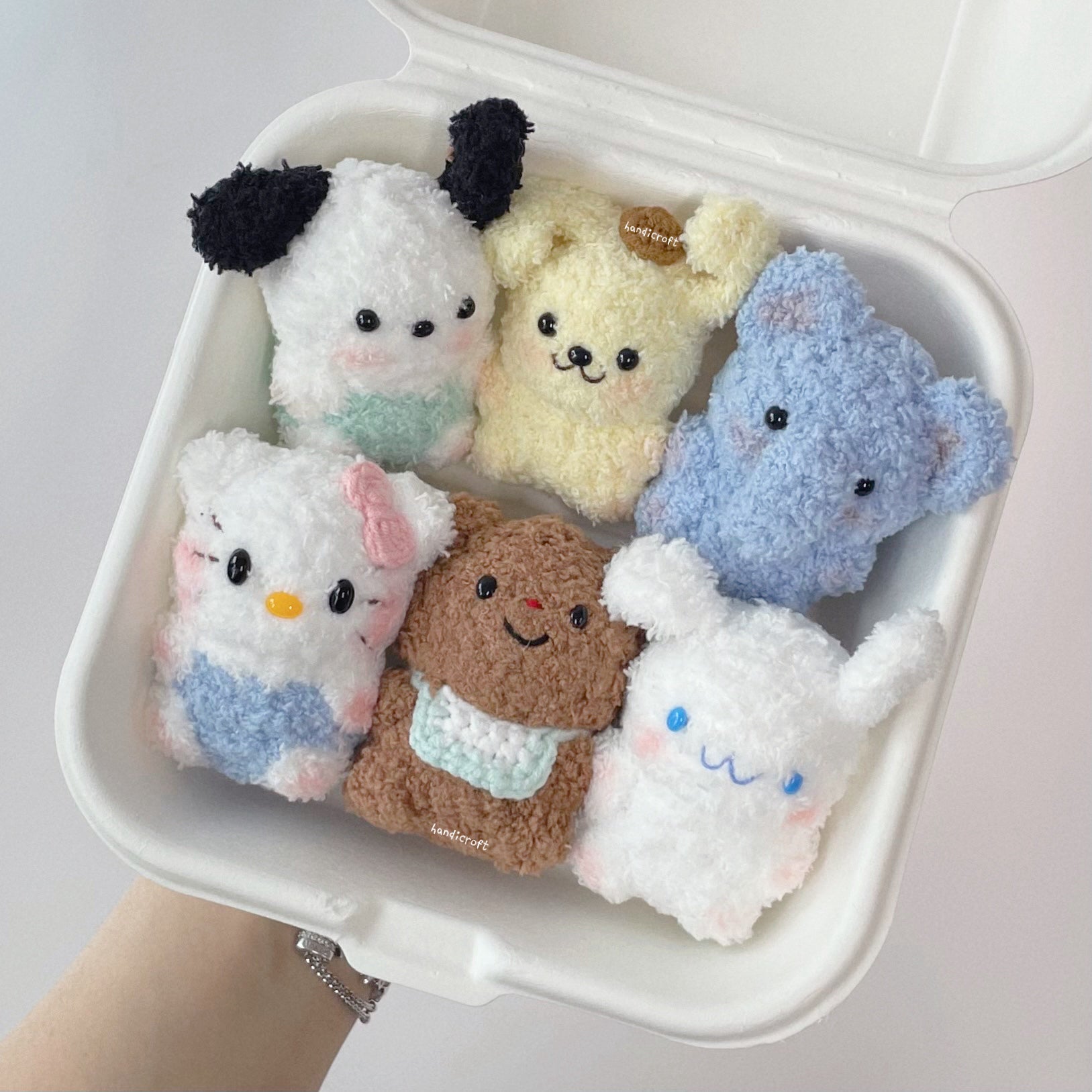 singapore handicroft handmade crochet mini amigurumi keychain blind box