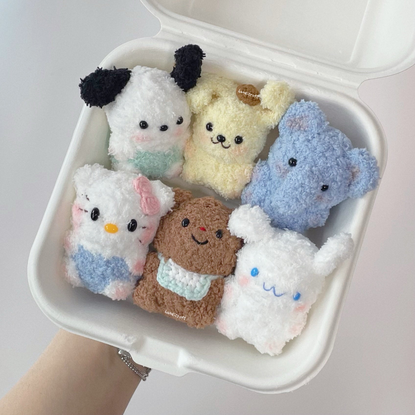 singapore handicroft handmade crochet mini amigurumi keychain blind box