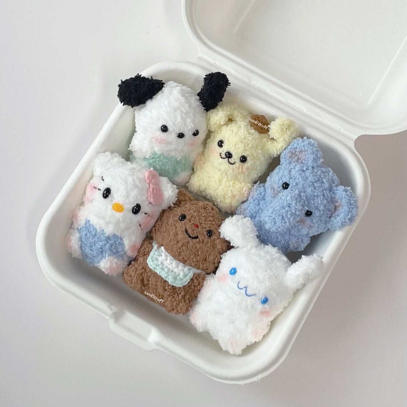 singapore handicroft handmade crochet mini amigurumi keychain blind box
