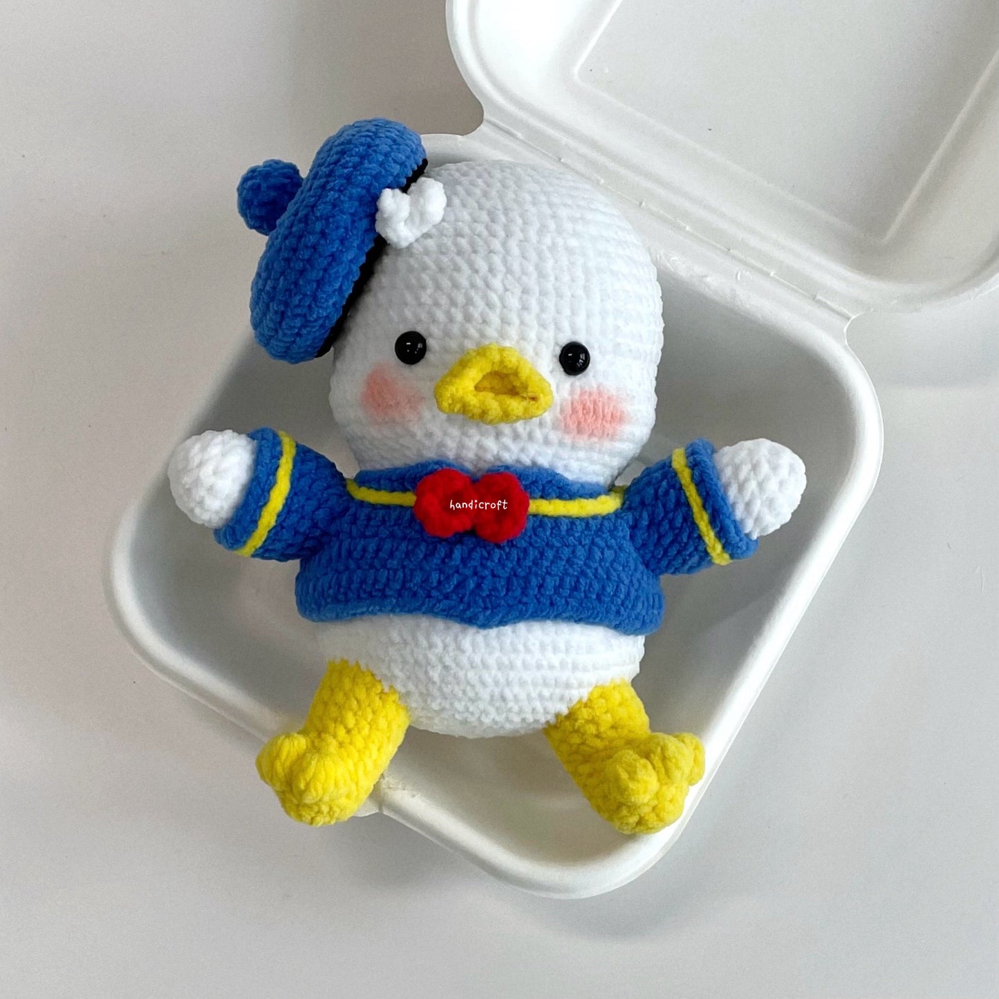 singapore handmade crochet chubby donald duck cartoon character animal amigurumi