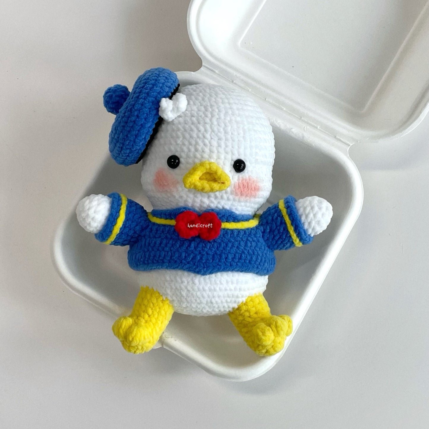 singapore handmade crochet chubby donald duck cartoon character animal amigurumi