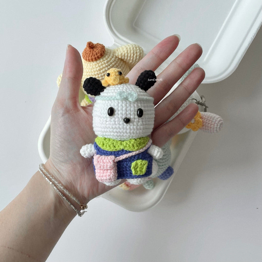 singapore handmade crochet sanrio family character amigurumi keychain