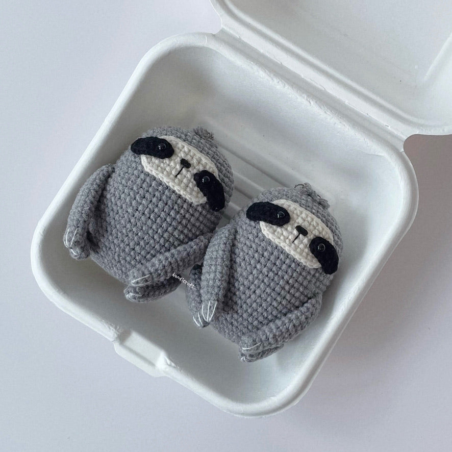 singapore handmade crochet sloth animal amigurumi keychain