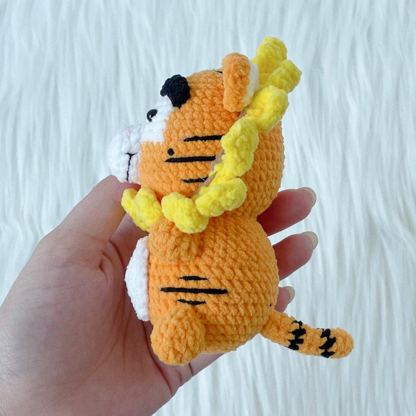 singapore handmade crochet winnie the pooh family cartoon character amigurumi tigger side view